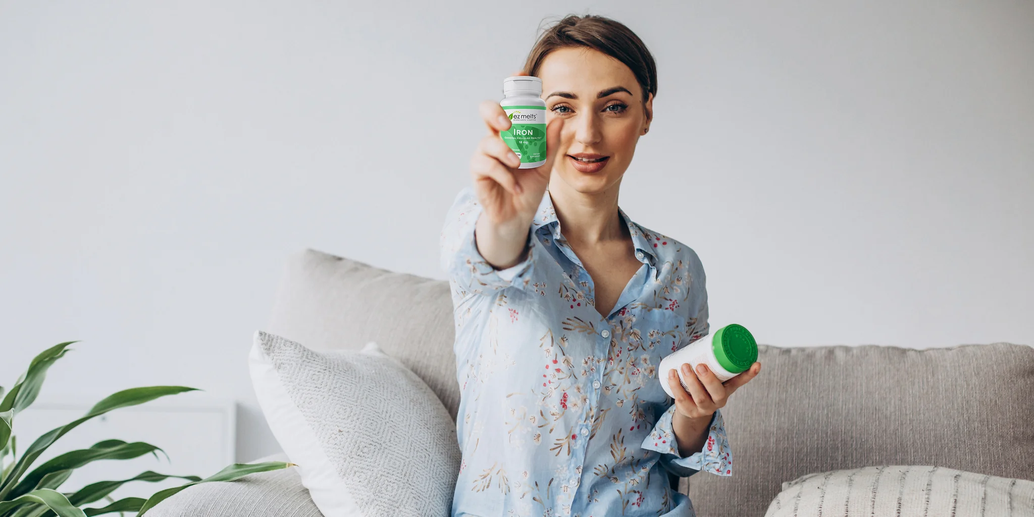 如何通过钙和维生素D防止骨质疏松？