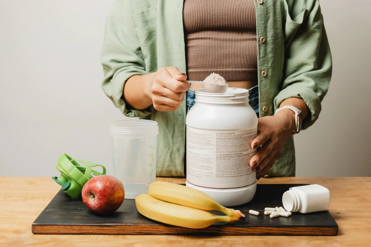 蛋白粉真的是健身万能神器吗？使用前必须知道的6大潜在风险