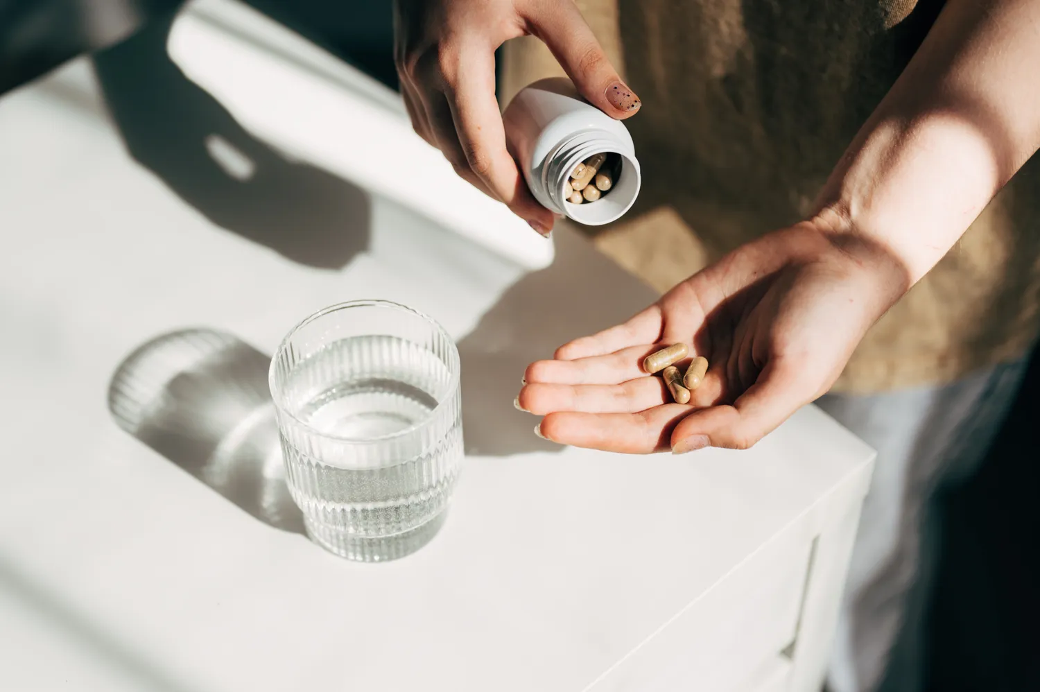 这种补法事半功倍！铁+维生素C：1+1>2的免疫黄金搭档，你喝对了吗？